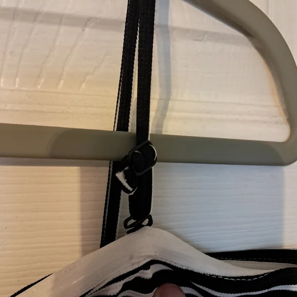 Guess Striped Cold Shoulder Dress - Picture 9 of 14